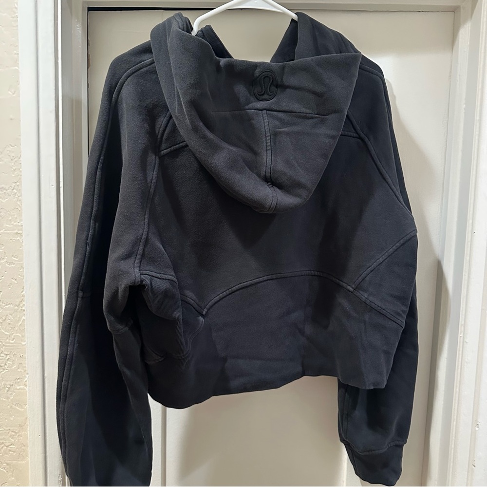 Lululemon Black Scuba Jacket - Picture 2 of 3